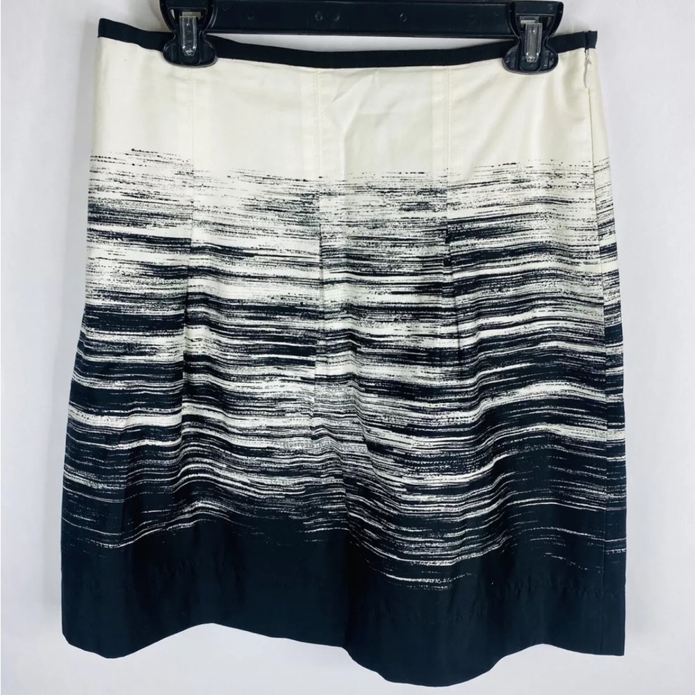 Ann Taylor Skirt Womens 8 Black White A Line Striped Lined 100% Cotton